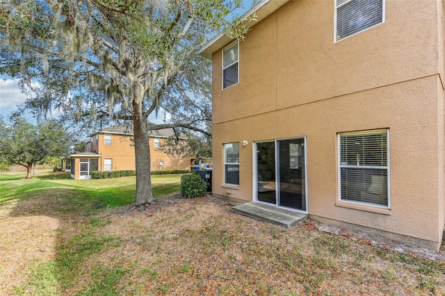 exterior space featuring a lawn