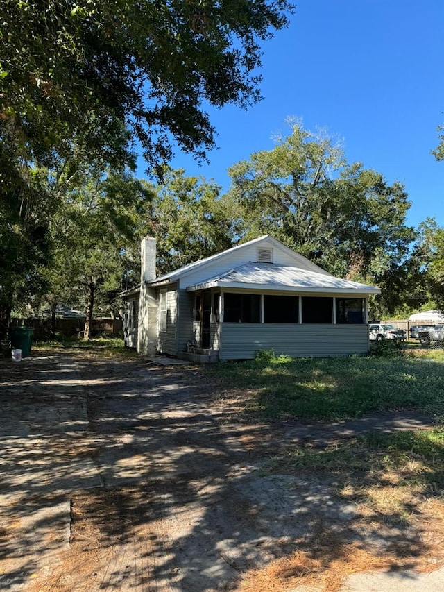 view of home's exterior