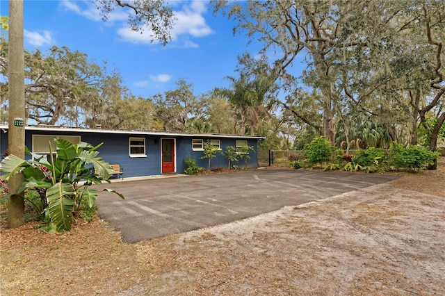 view of front of house