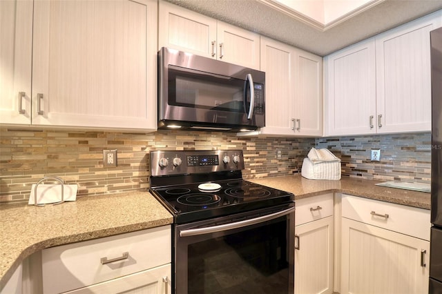 273 Madeira Cir, Tierra Verde, FL 33715 - photo 23