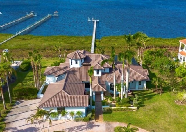 bird's eye view with a water view