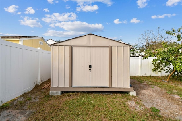 6213 Venezia Pl, Riverview, FL 33578 - view of shed with a fenced backyard