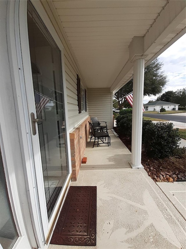 view of patio / terrace featuring covered porch