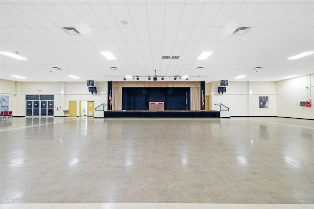 misc room with visible vents and track lighting