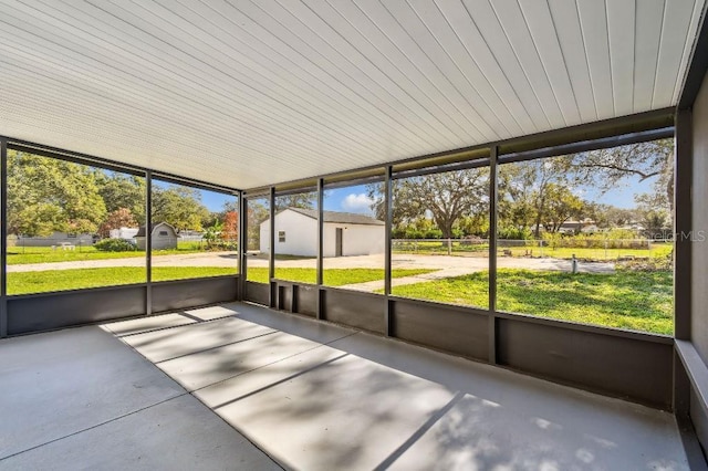 view of unfurnished sunroom