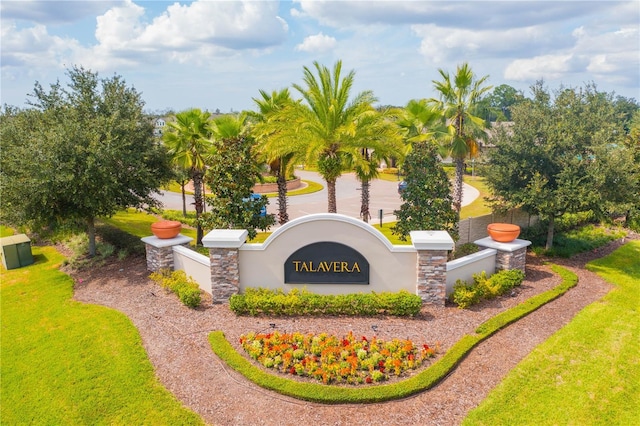 view of community / neighborhood sign