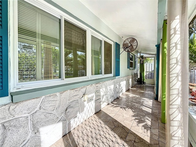 view of patio / terrace with covered porch