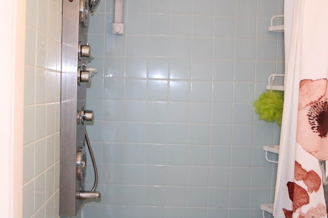 bathroom featuring walk in shower