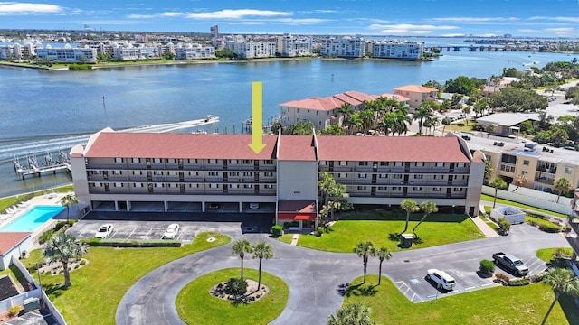 bird's eye view with a water view