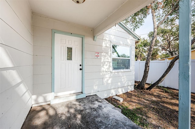 view of entrance to property