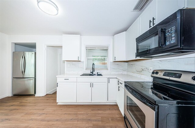 601 Paris Ave S, Saint Petersburg, FL 33701 - photo 4