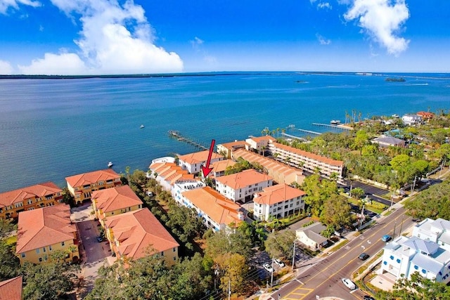 bird's eye view featuring a water view