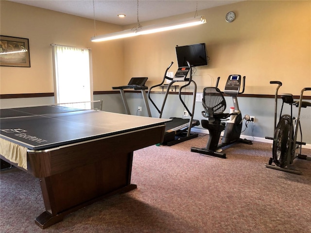 game room featuring carpet flooring