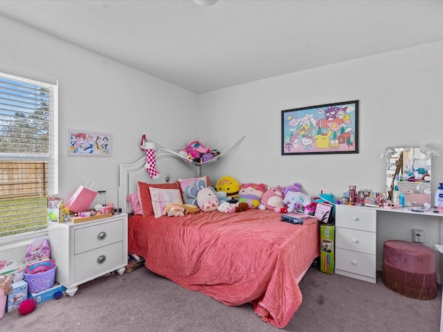 bedroom featuring carpet floors