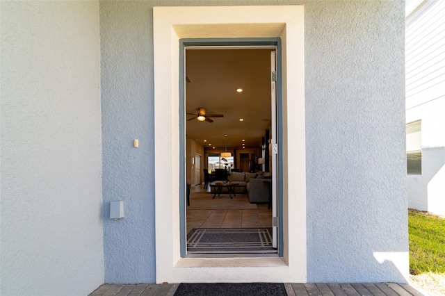 1166 Aloha Blvd, Davenport, FL 33897 - doorway to property with stucco siding