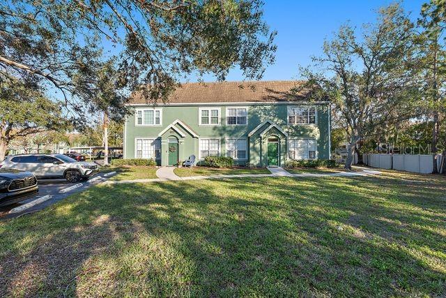 view of front of house with a front yard