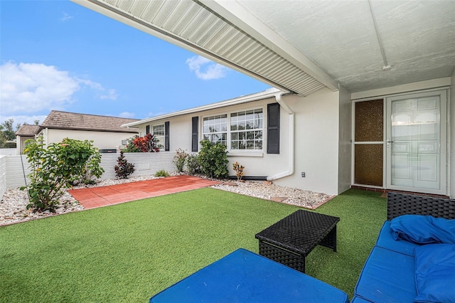 view of yard with a patio area