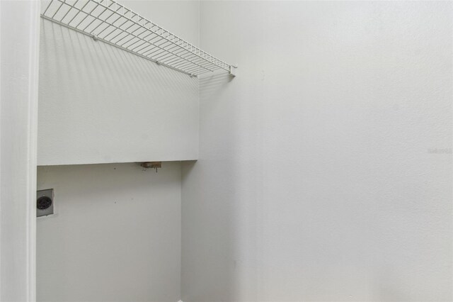 5606 Pinnacle Heights Cir Unit 304, Tampa, FL 33624 - clothes washing area with hookup for an electric dryer