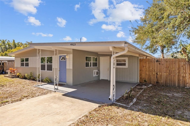 4923 Azalea Dr, New Port Richey, FL 34652 - photo 4