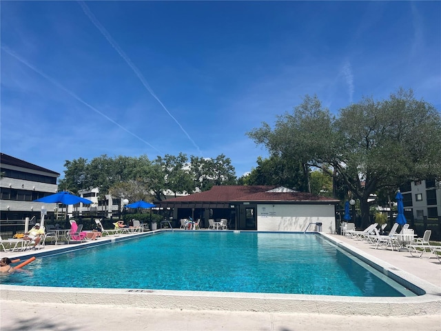 2593 Countryside Blvd Unit 7213, Clearwater, FL 33761 - community pool with a patio area