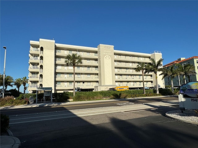 view of building exterior