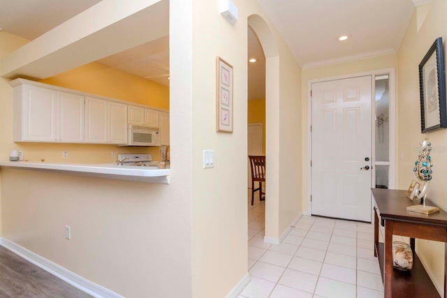 interior space featuring ornamental molding