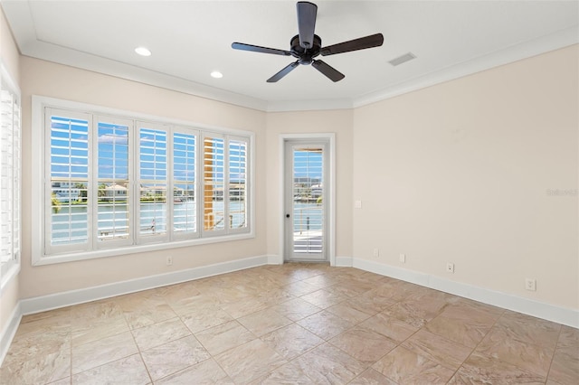6015 Kipps Colony Dr E, Gulfport, FL 33707 - unfurnished room with crown molding, ceiling fan, and recessed lighting
