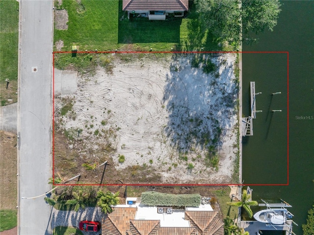 Listing photo 2 for 2019 Illinois Ave NE, Saint Petersburg FL 33703