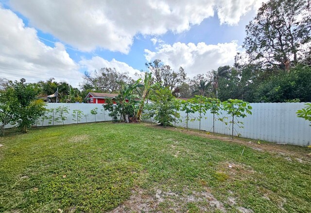 7211 Waycross Ave, Tampa, FL 33619 - photo 25