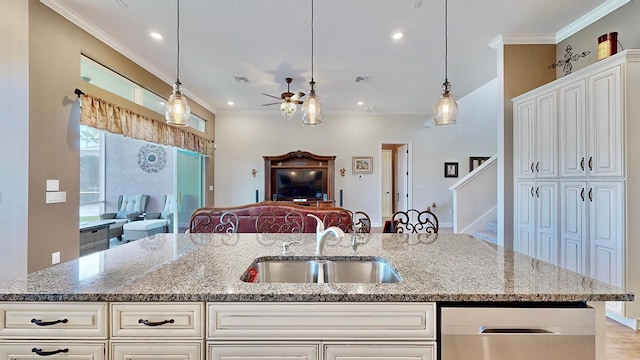 5221 Wishing Arch Dr, Apollo Beach, FL 33572 - photo 15