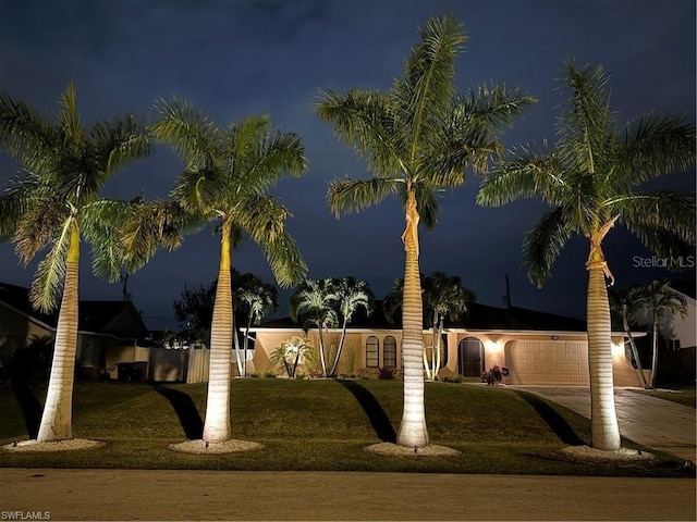 view of community featuring a yard