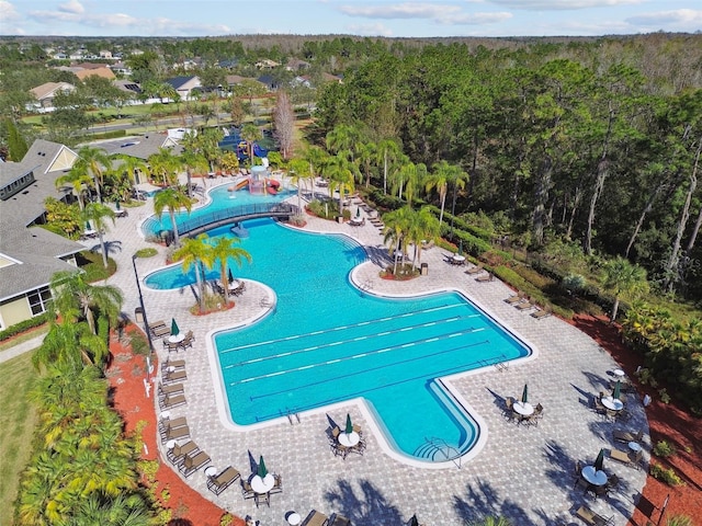 view of swimming pool