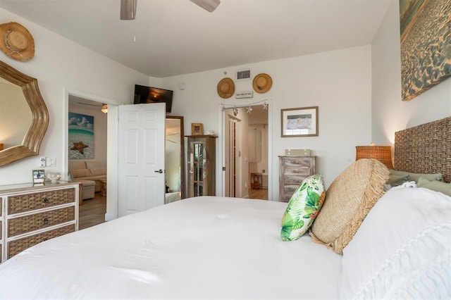 bedroom with ceiling fan