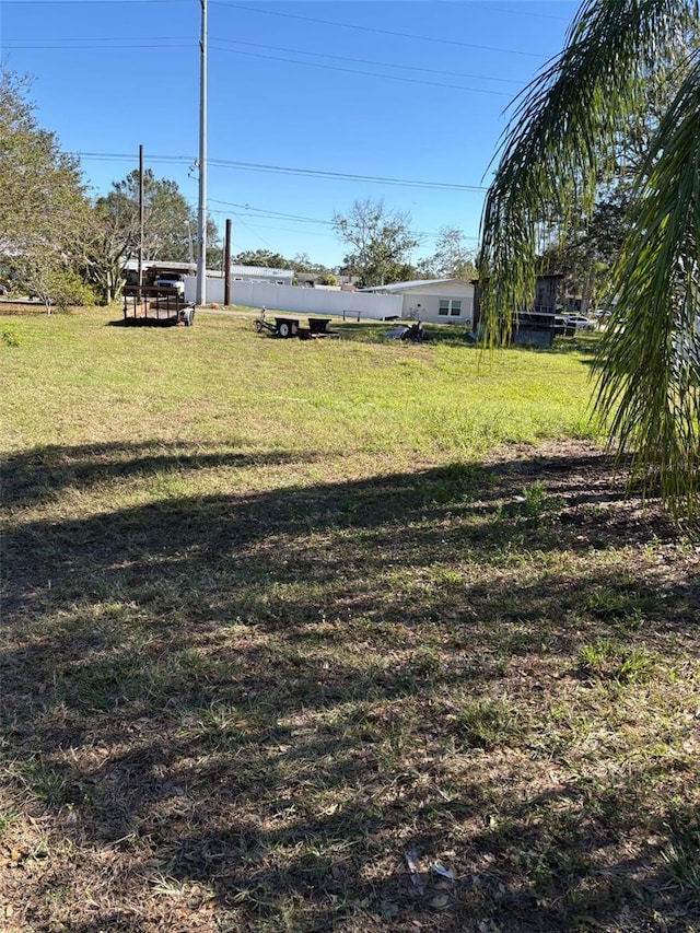 Listing photo 3 for 811 N Ave, Frostproof FL 33843