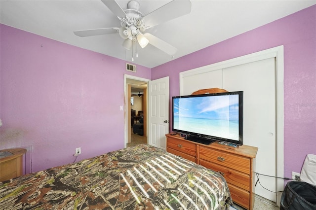 bedroom featuring ceiling fan