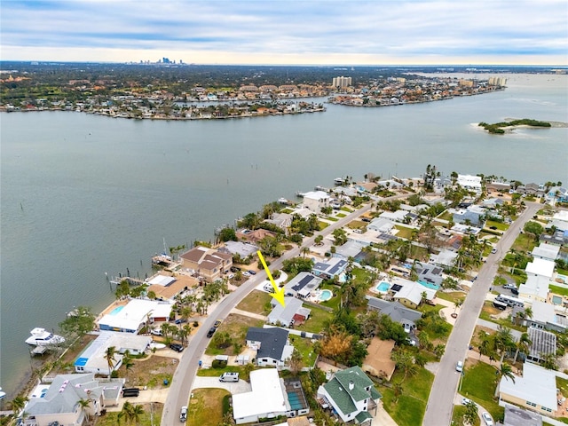 bird's eye view featuring a water view