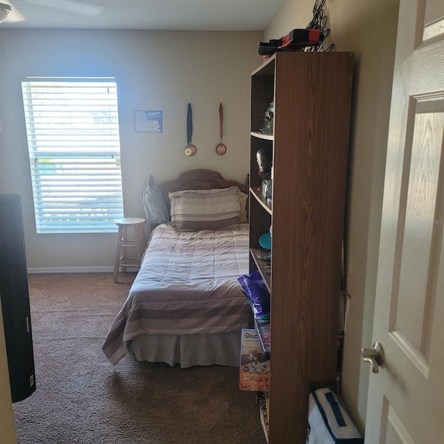 bedroom featuring carpet floors