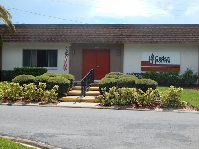 view of front facade