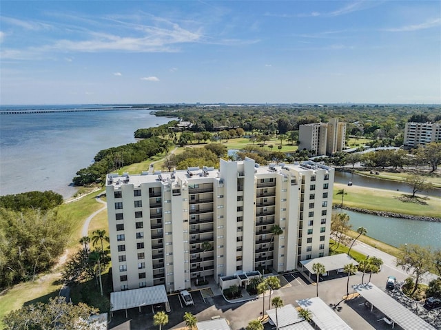 bird's eye view with a water view