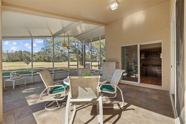 sunroom with vaulted ceiling