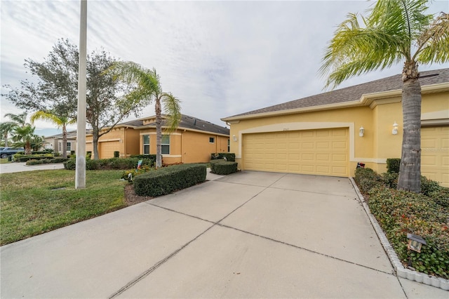2311 Nottingham Greens Dr Unit 2311, Sun City Center, FL 33573 - ranch-style house featuring a front yard