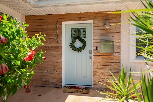 view of property entrance