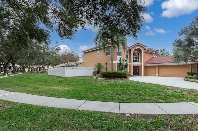 view of front of home with a front lawn