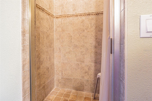 bathroom with walk in shower