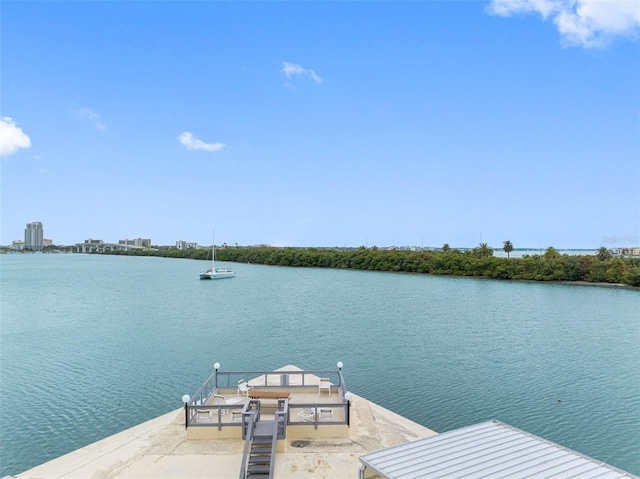 dock area featuring a water view