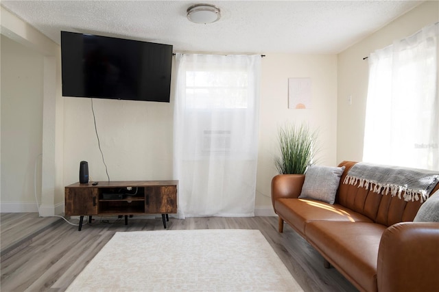 2706 W Tyson Ave, Tampa, FL 33611 - photo 25