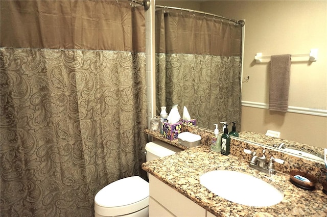 11021 Edge Park Dr, Hudson, FL 34667 - full bath featuring vanity and a shower with curtain