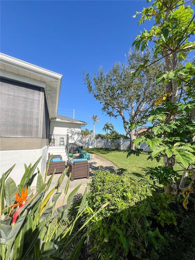 view of yard with a patio