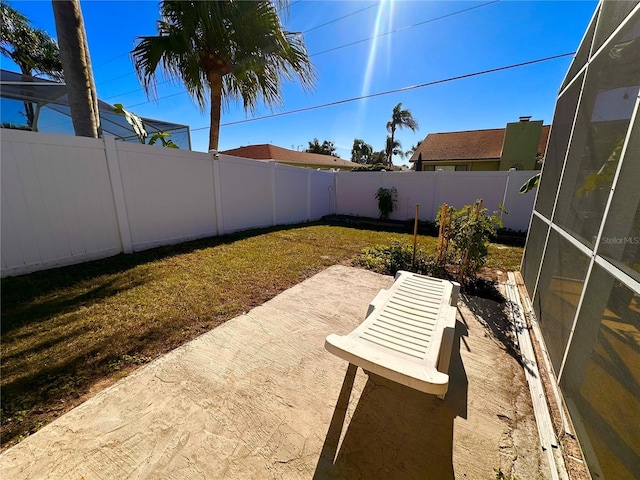 view of yard featuring a patio