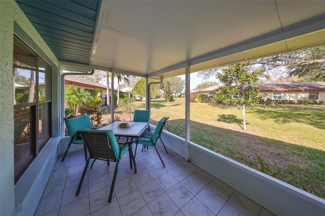 view of sunroom / solarium